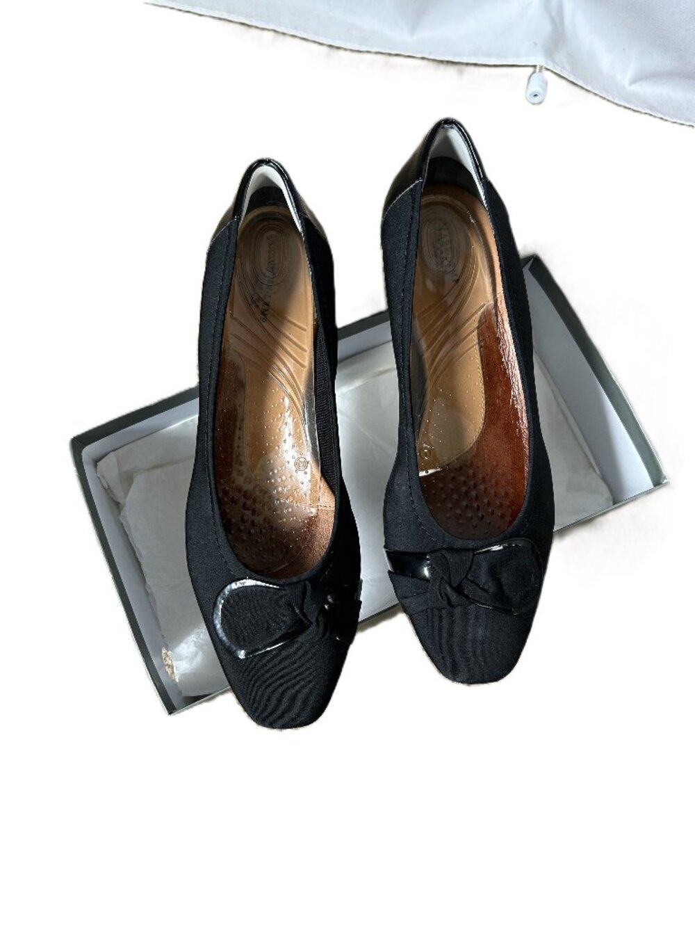 Mark Lemp Classic Micro Heels Black Shoes w Box 8.5